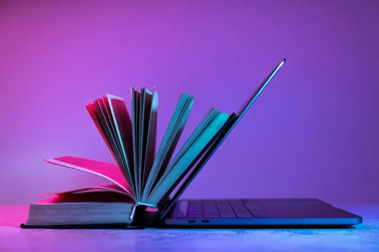 entenda-as-vantagens-e-desafios-do-uso-de-tecnologia-na-educacao